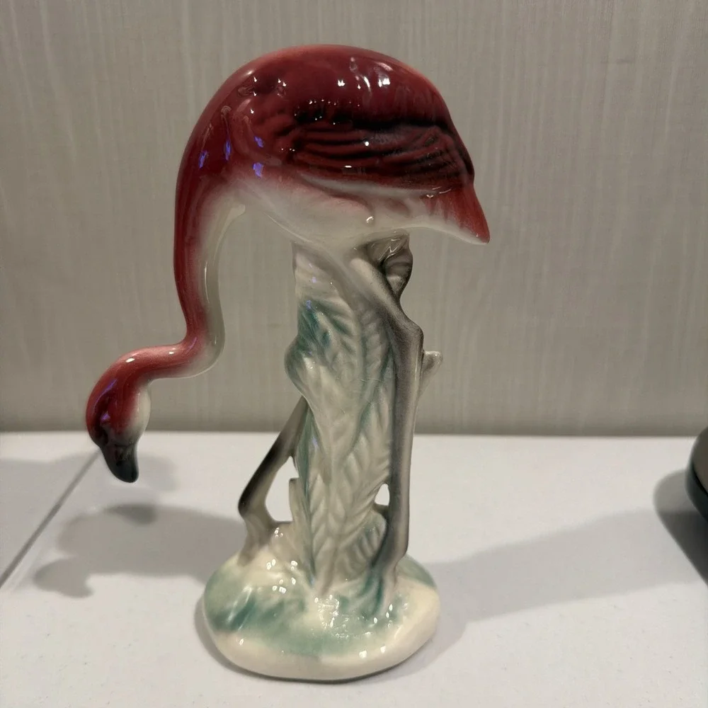 Vintage, mid-century Art Deco Style‎ Pink Flamingo Head Down Ceramic Figurine
